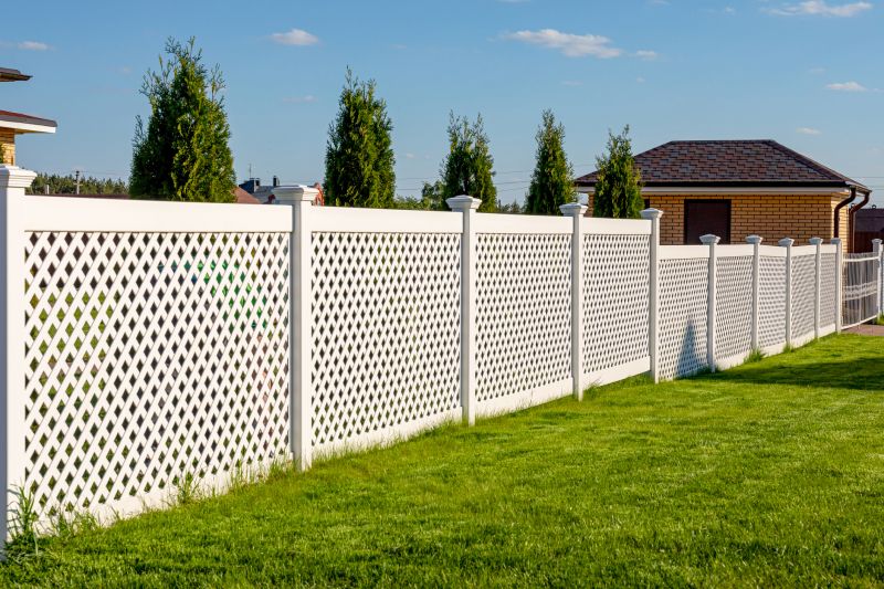 Vinyl Fence Replacement in Kansas City, MO
